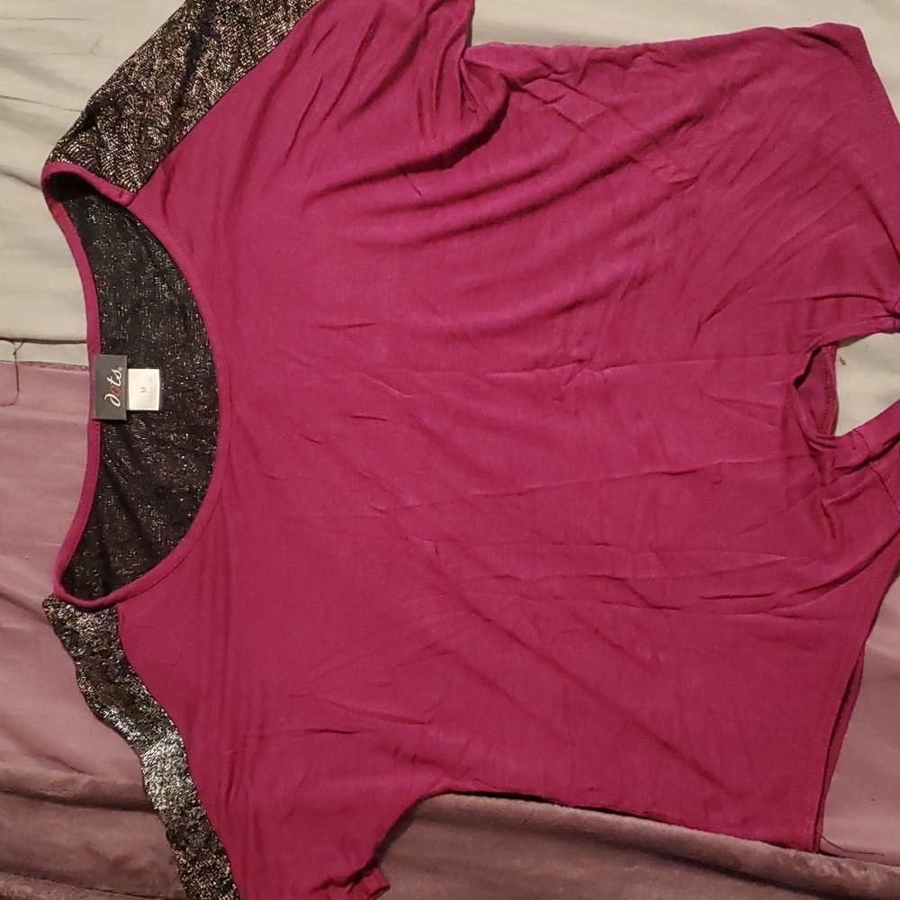 Maroon crop top